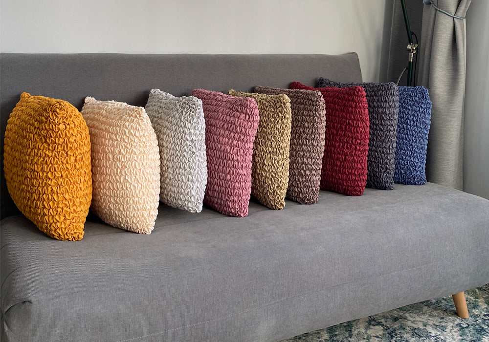 Playing with Colors: How Pillow Covers Add Vibrancy to Your Decor